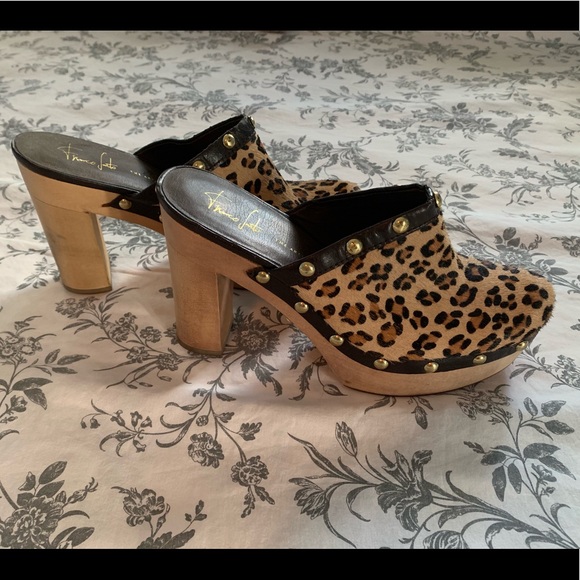 franco sarto leopard wedge